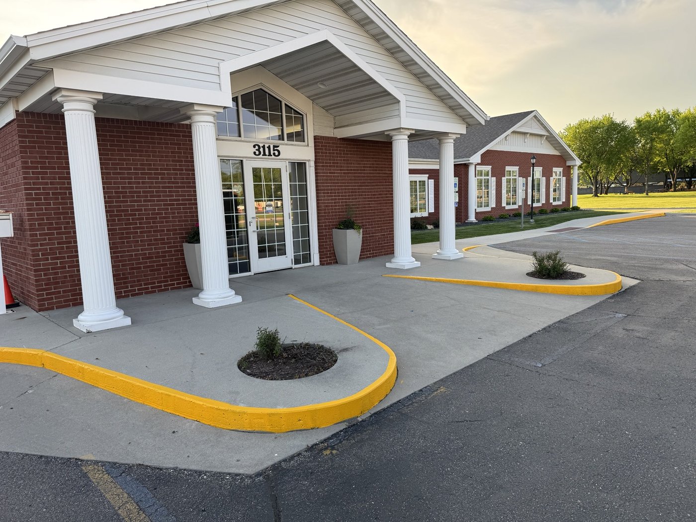 Professional office with yellow curb painting